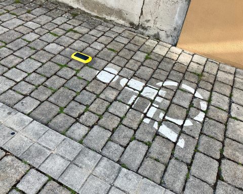 Behindertenparkplatz